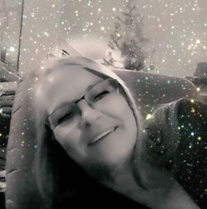 Meet your Posher, Brenda